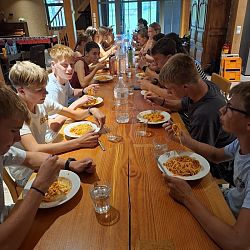 Staf en atleten op atletiekstage naar Mechelen!: afbeelding 69